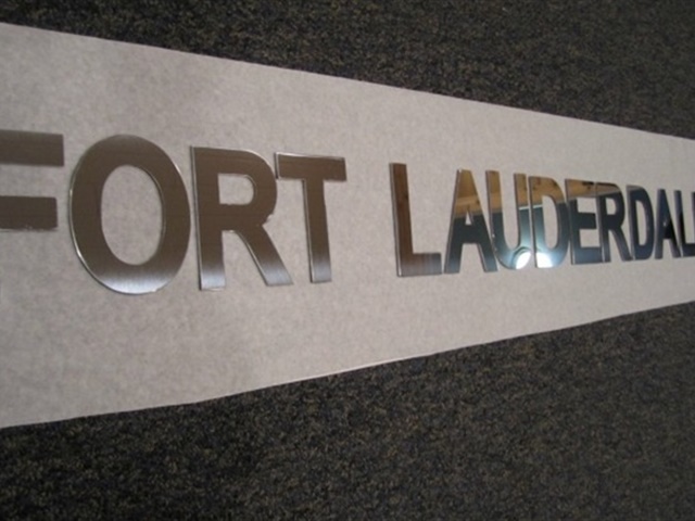 Fort Lauderdale boat lettering